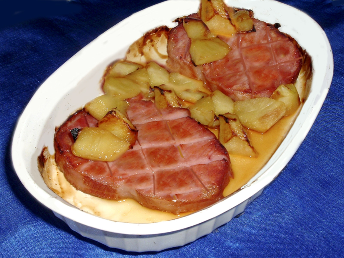 Ham Steaks with Apple Topping image
