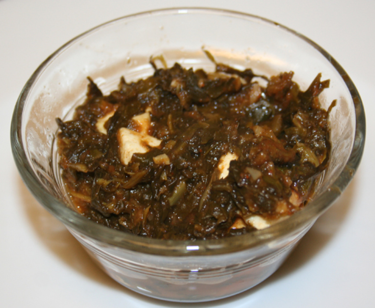Indian Saag Paneer (Low Fat Cheese With Spinach)