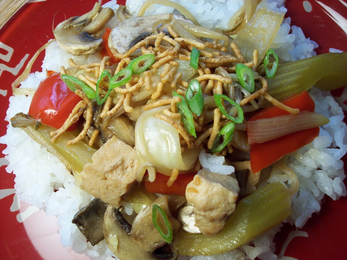 Easy Chicken Chow Mein Saute_image