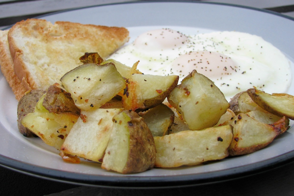 Garlic Roasted Potatoes