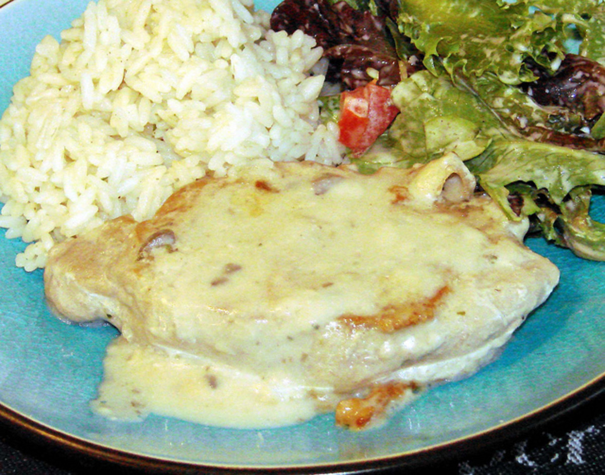 slow cooker pork chops cream of mushroom soup ranch dressing Slow Cooker Creamy Ranch Pork Chops