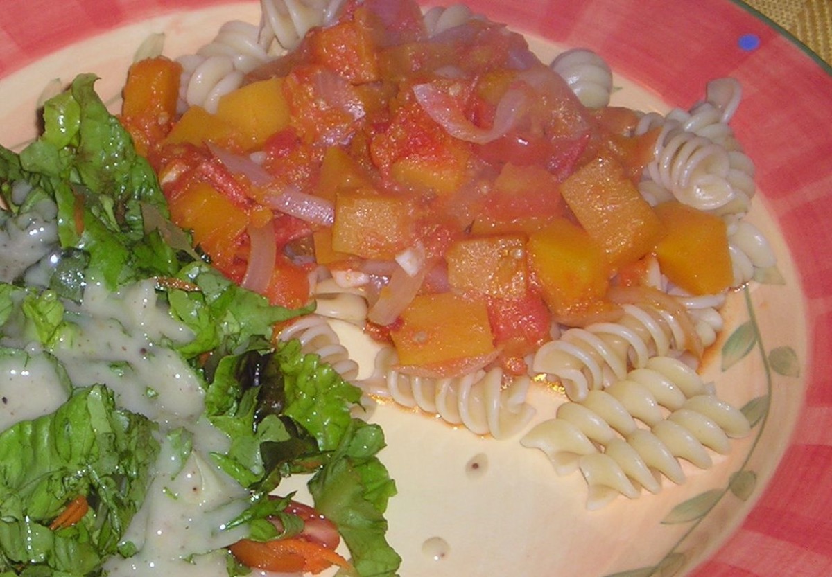 Pasta With Winter Squash and Tomatoes image