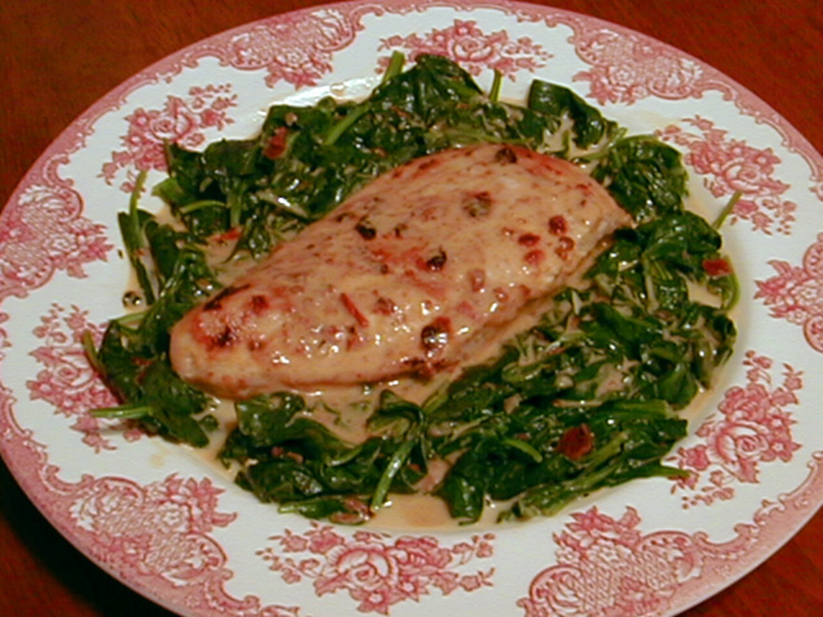 Broiled Chipotle Chicken With Creamy Spinach
