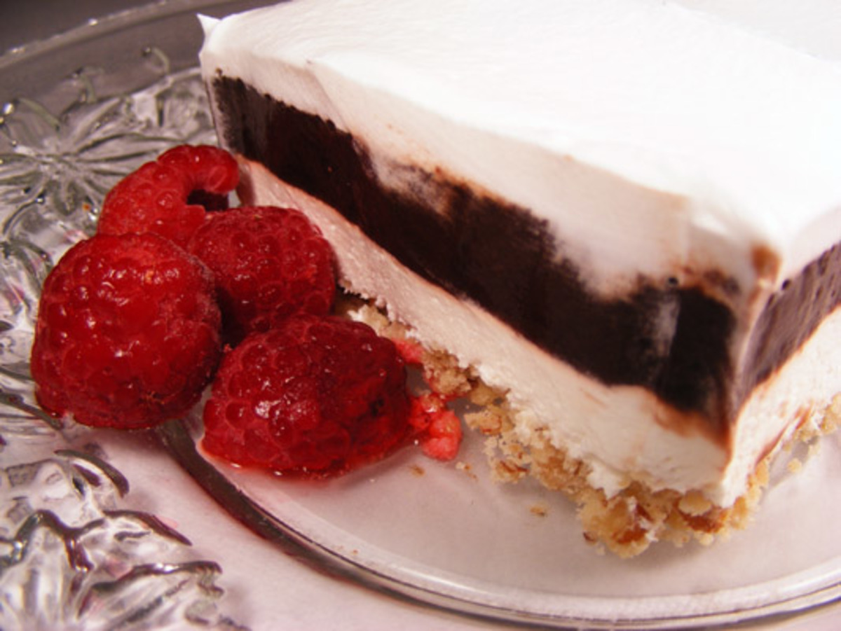 Oh So Yummy Chocolate Gooey Layered Dessert Recipe Food Com