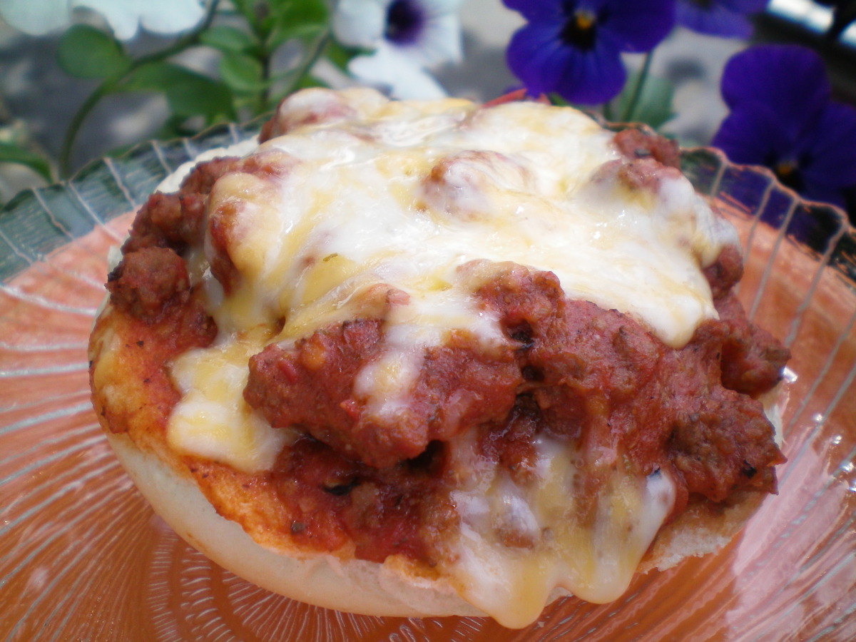 Everybody's Favorite Pizza Burgers Recipe