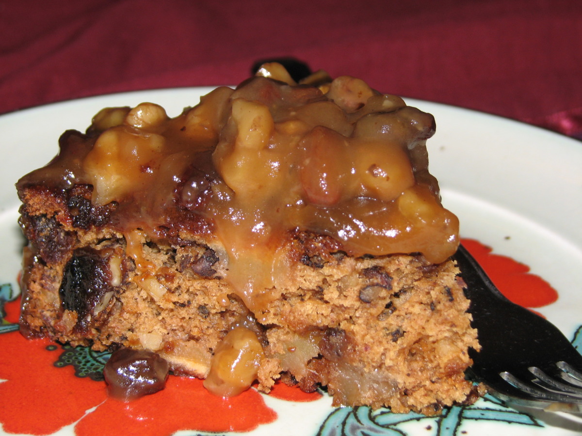 Apple Raisin Pudding Cake Recipe