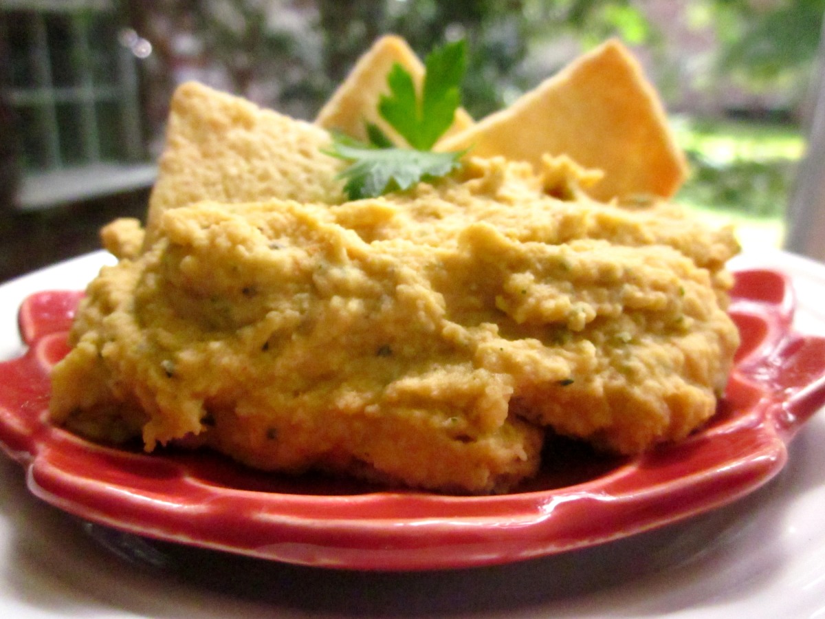 Michele's Hummus With Pita Chips image