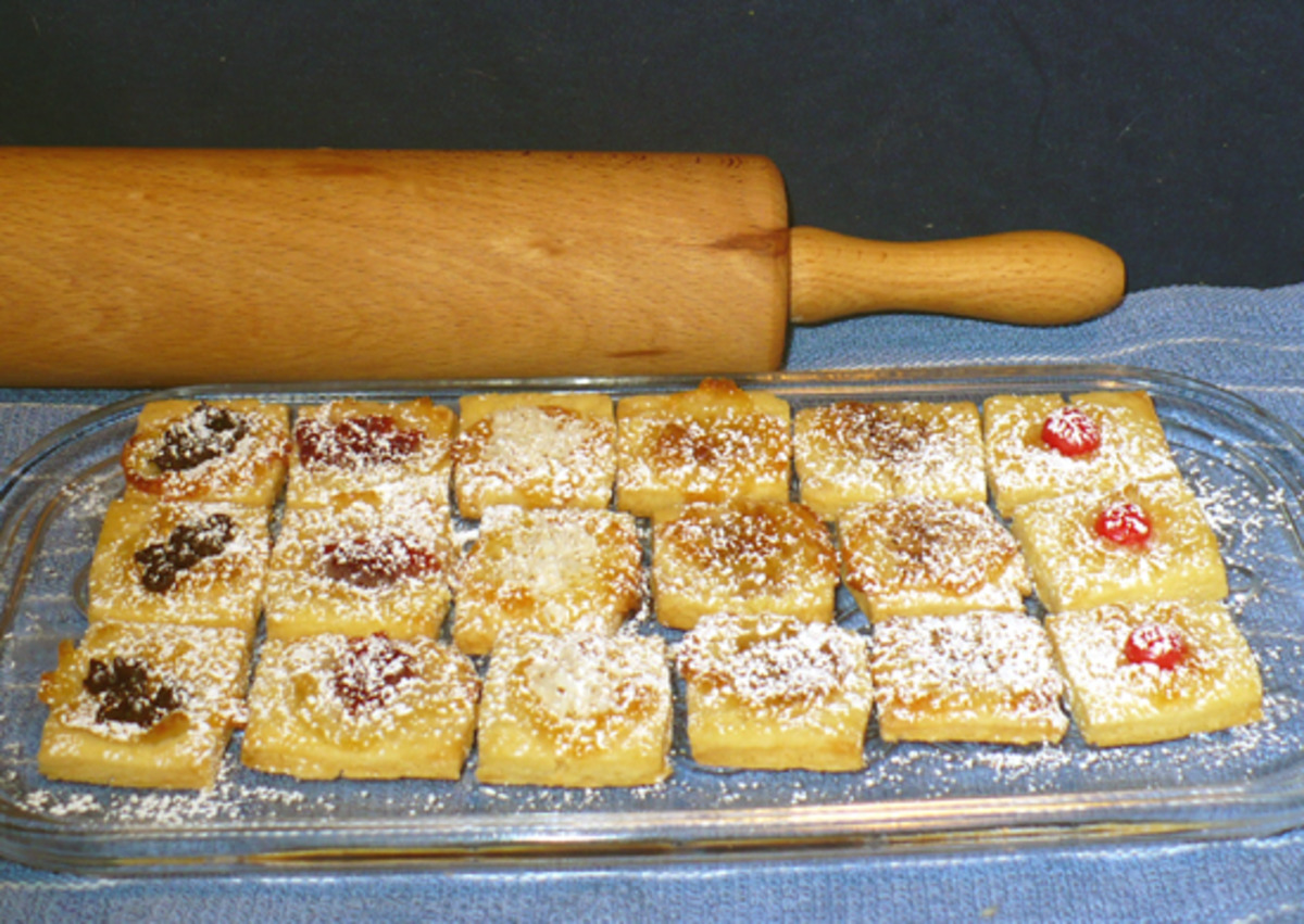 Cheese Danish Pie Crust Squares Recipe