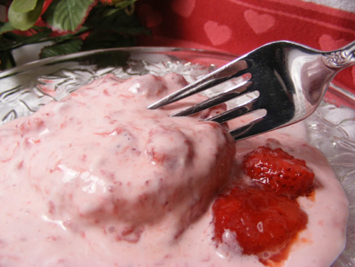 Russian Luscious Strawberry Treat Recipe Food Com Russian Luscious Strawberry Treat Recipe Food Com