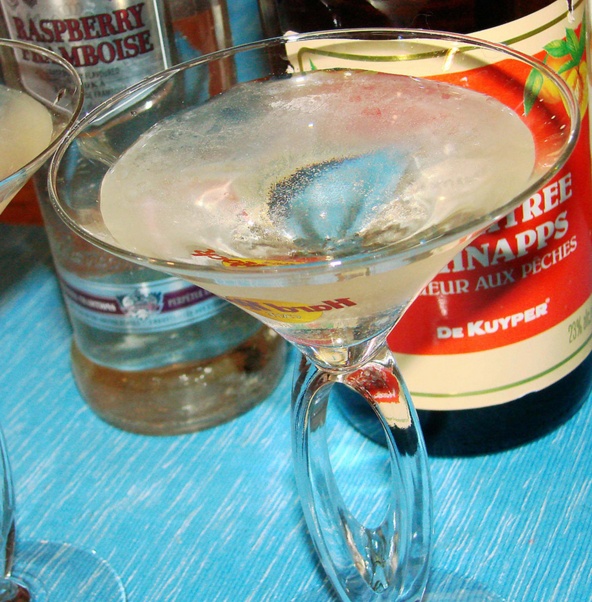 Stormy Night Martini Recipe Dandk Organizer