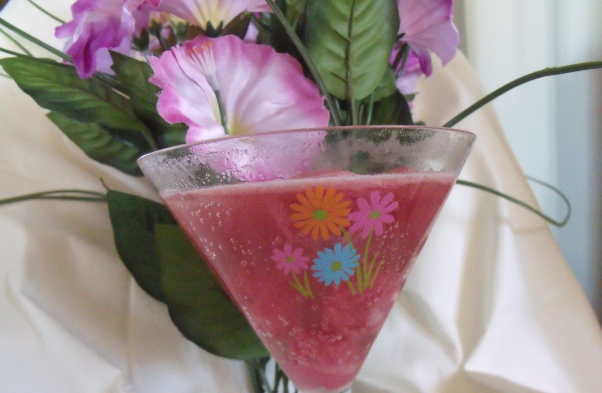 2 Ingredient Easy Pink Raspberry Punch image
