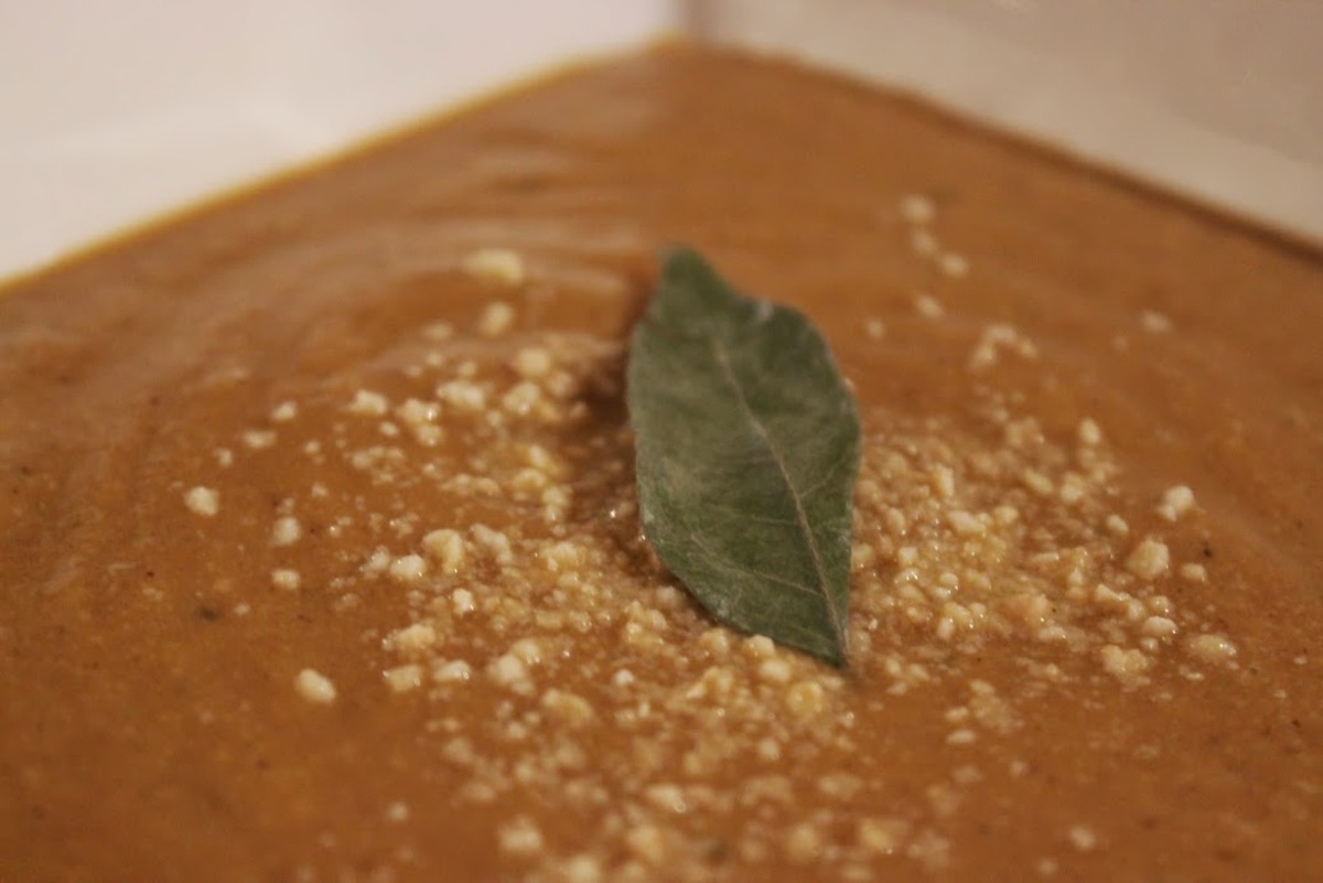 Carrot Cashew Curry Soup