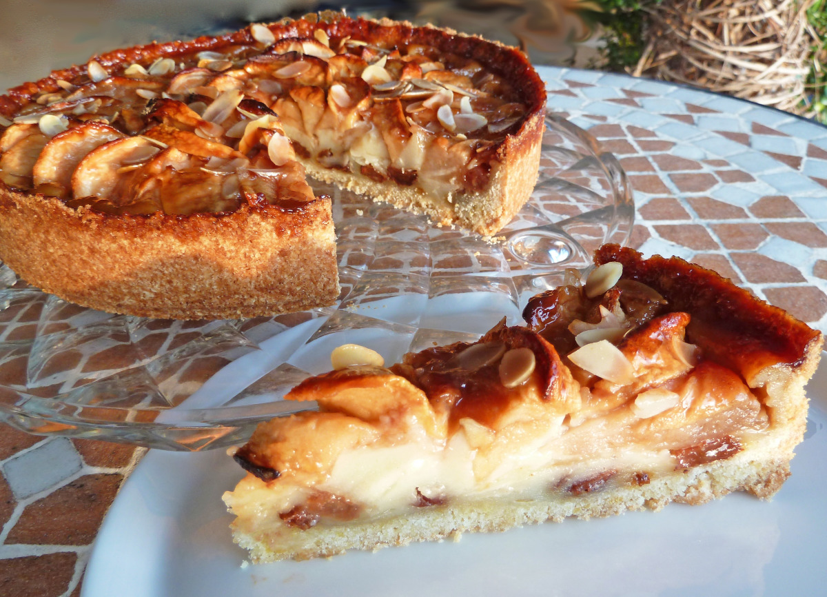 Bavarian Apple Tart