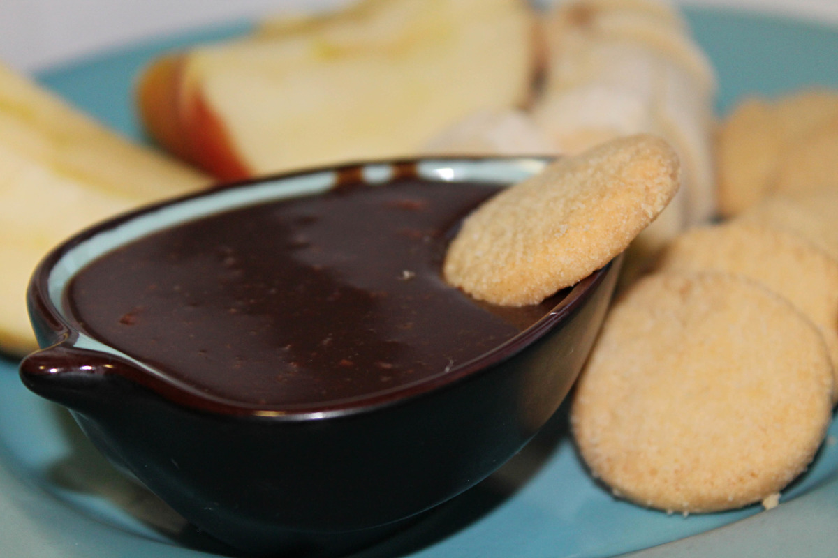 Easy Chocolate Fondue With Peanut Butter image