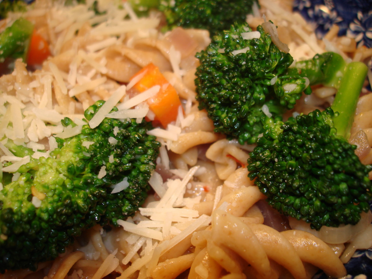Fresh Broccoli With Spinach Fusilli