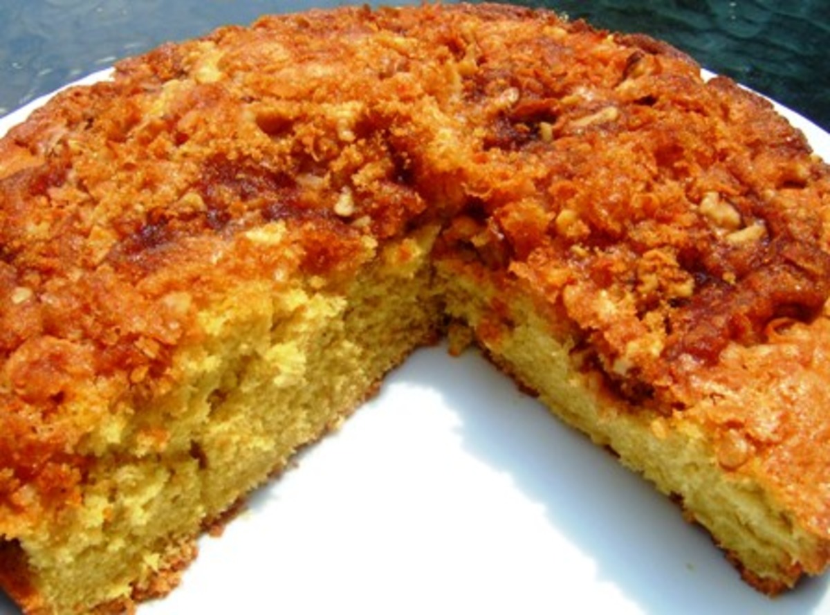 Cinnamon Crusted Coffee Cake image