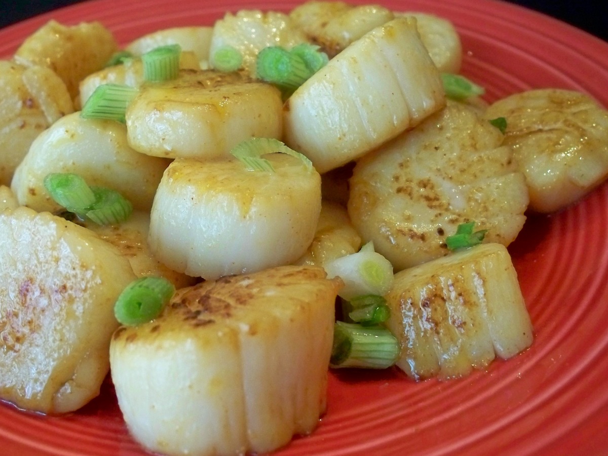 Caramelized Sea Scallops image