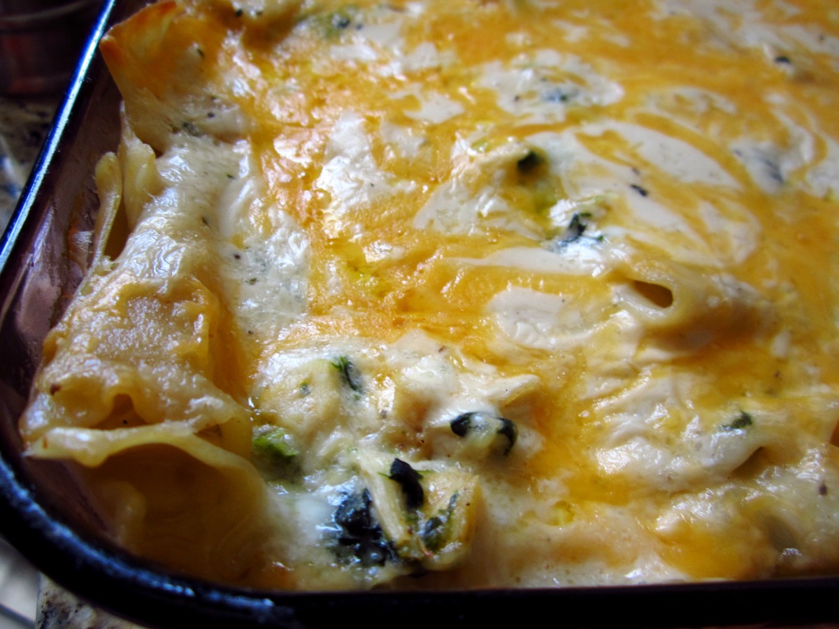 Chicken and Spinach Alfredo Lasagna_image