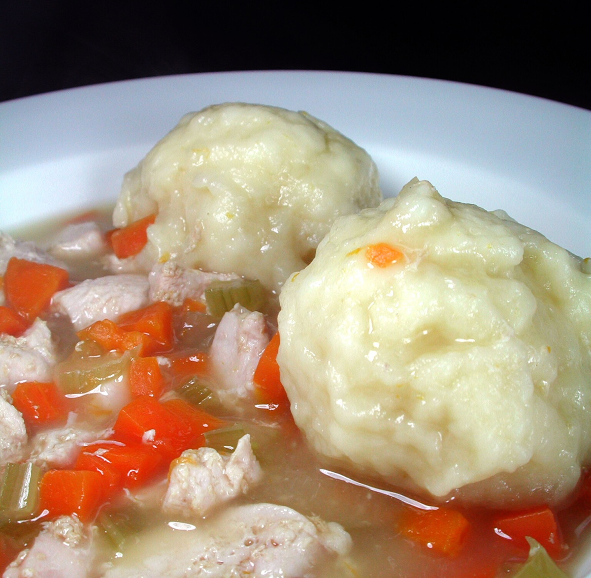 Fluffy Dumpling Chicken Soup