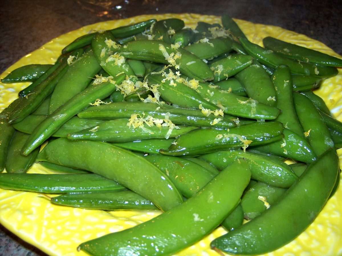Sugar Snap Peas With Lemon Butter image