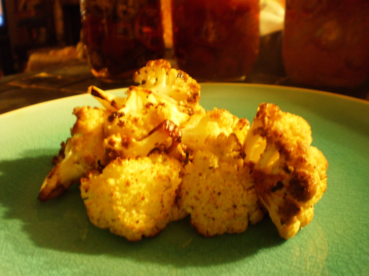 Pepper-Roasted Cauliflower image