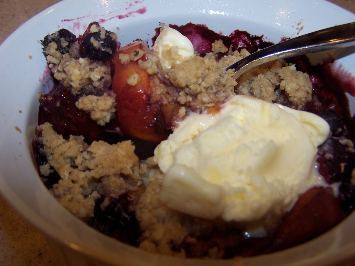 Common Grill Peach, Blueberry and Blackberry Cobbler