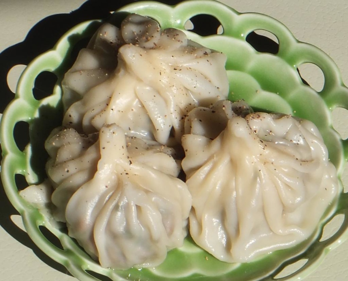Khinkali (Ground Meat Filled Pasta Pockets)