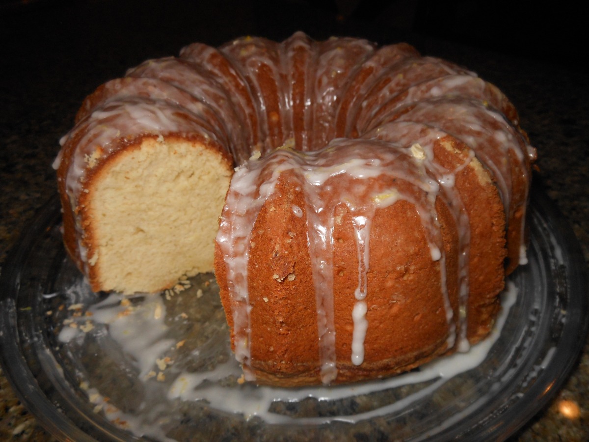 Keto Pound Cake With Just Over 1 NET CARB Per Slice