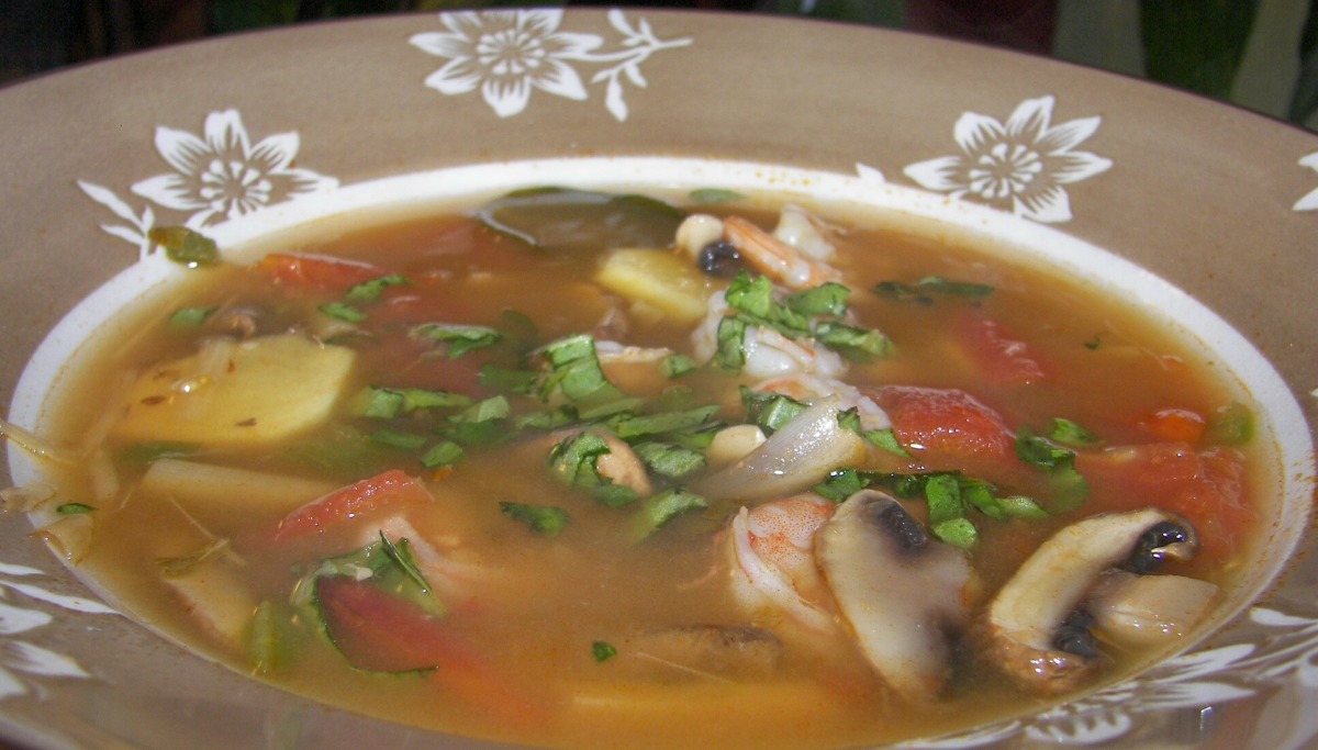 Simple Thai-style Lemongrass Shrimp Soup-image