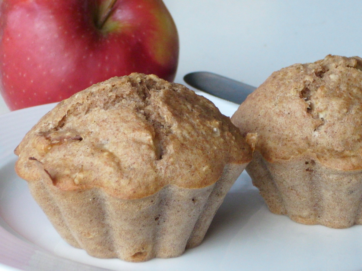 Diabetic Apple Oat Bran Muffins_image