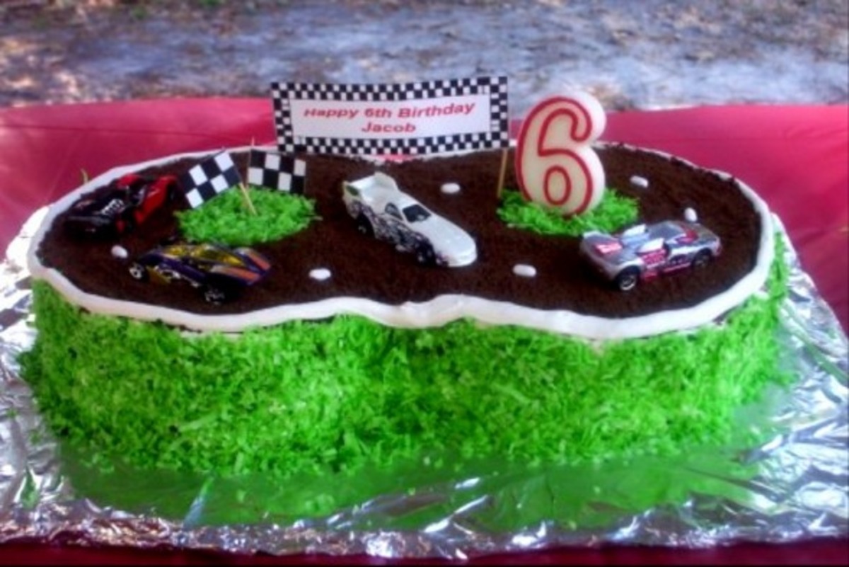 Number 10 Race Track Cake - CakeCentral.com