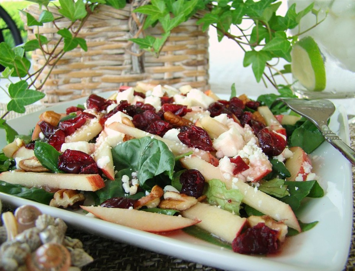 Cranberry Apple-Spinach Salad image