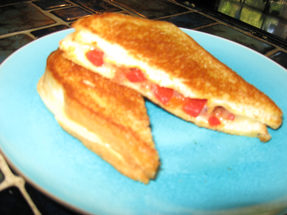 Kicked up Grilled Bologna/Cheese Sandwich Recipe