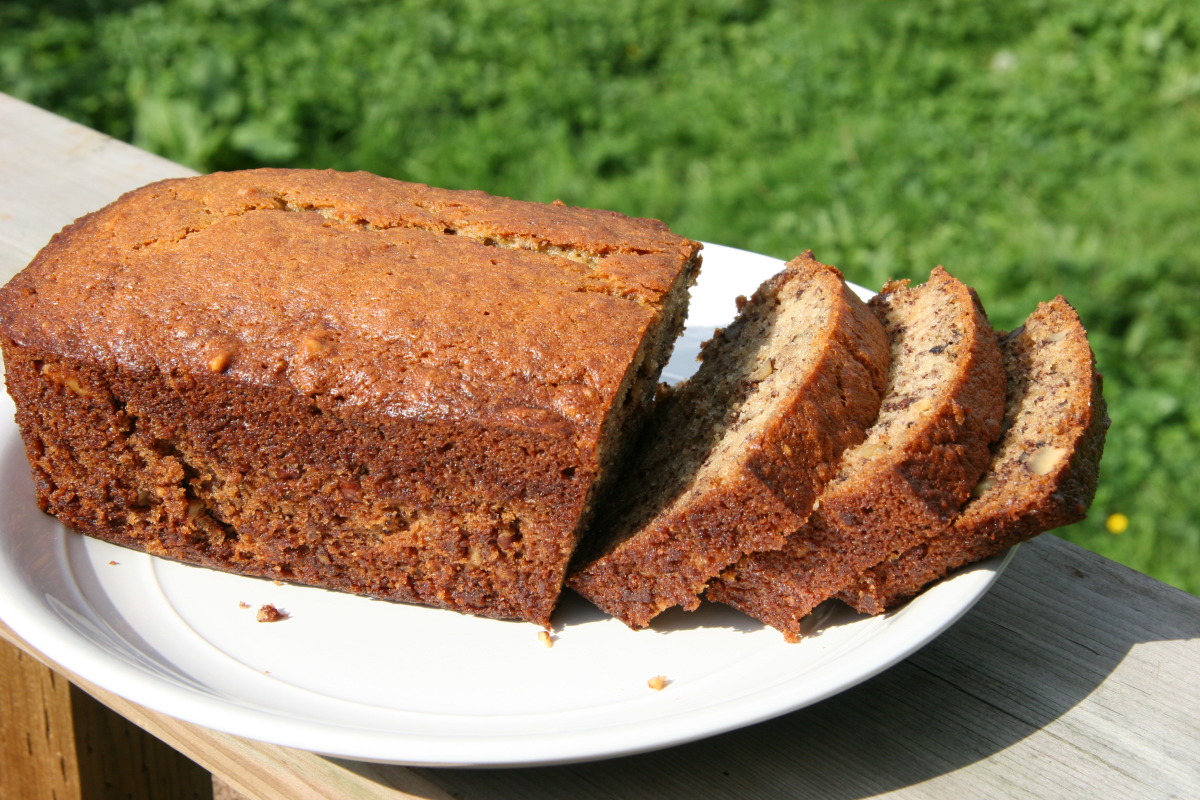 Grandma's Best Ever Banana Nut Bread Recipe