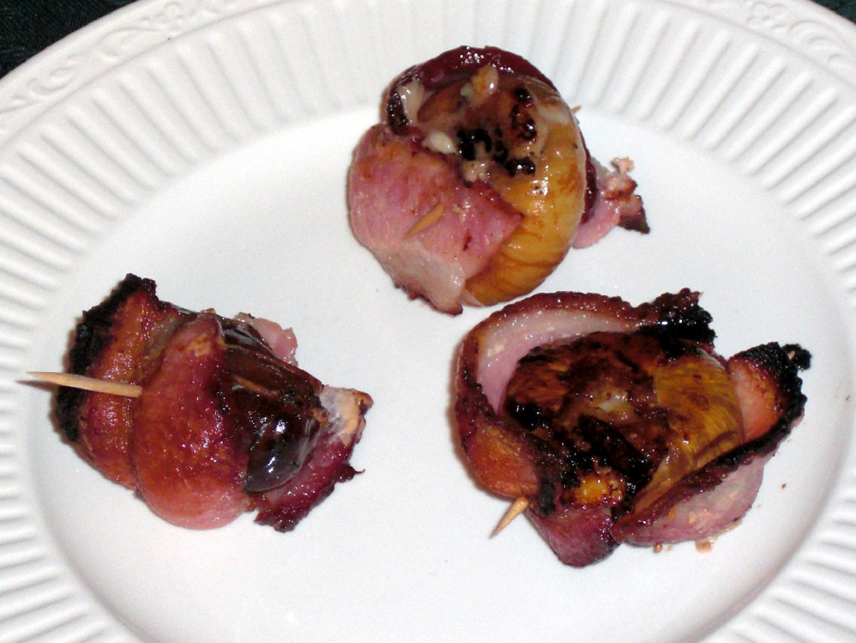 Manchego-Stuffed Dates Wrapped in Bacon (Tapas) image