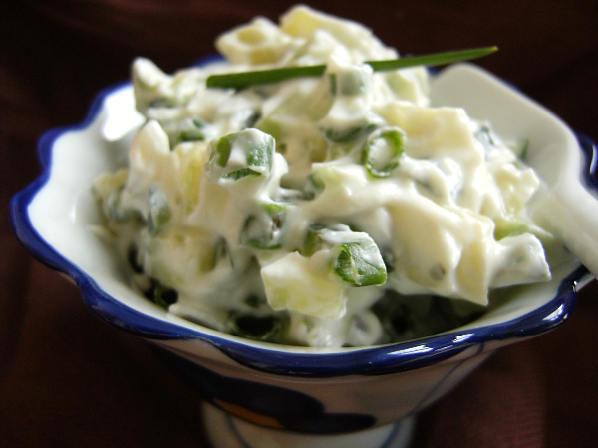Cool As a Cucumber! Cheese, Cucumber and Chive Sandwich Spread