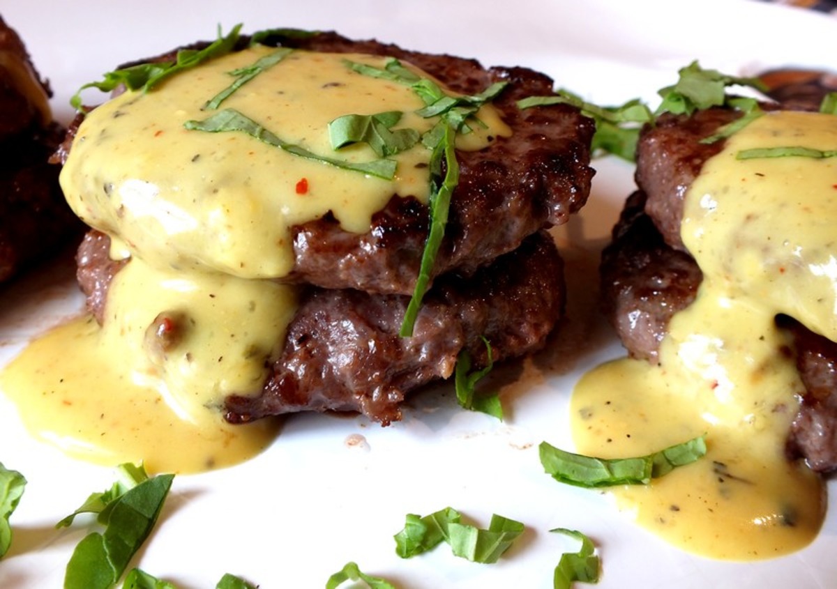 Beef Patties With Cream Sauce Recipe