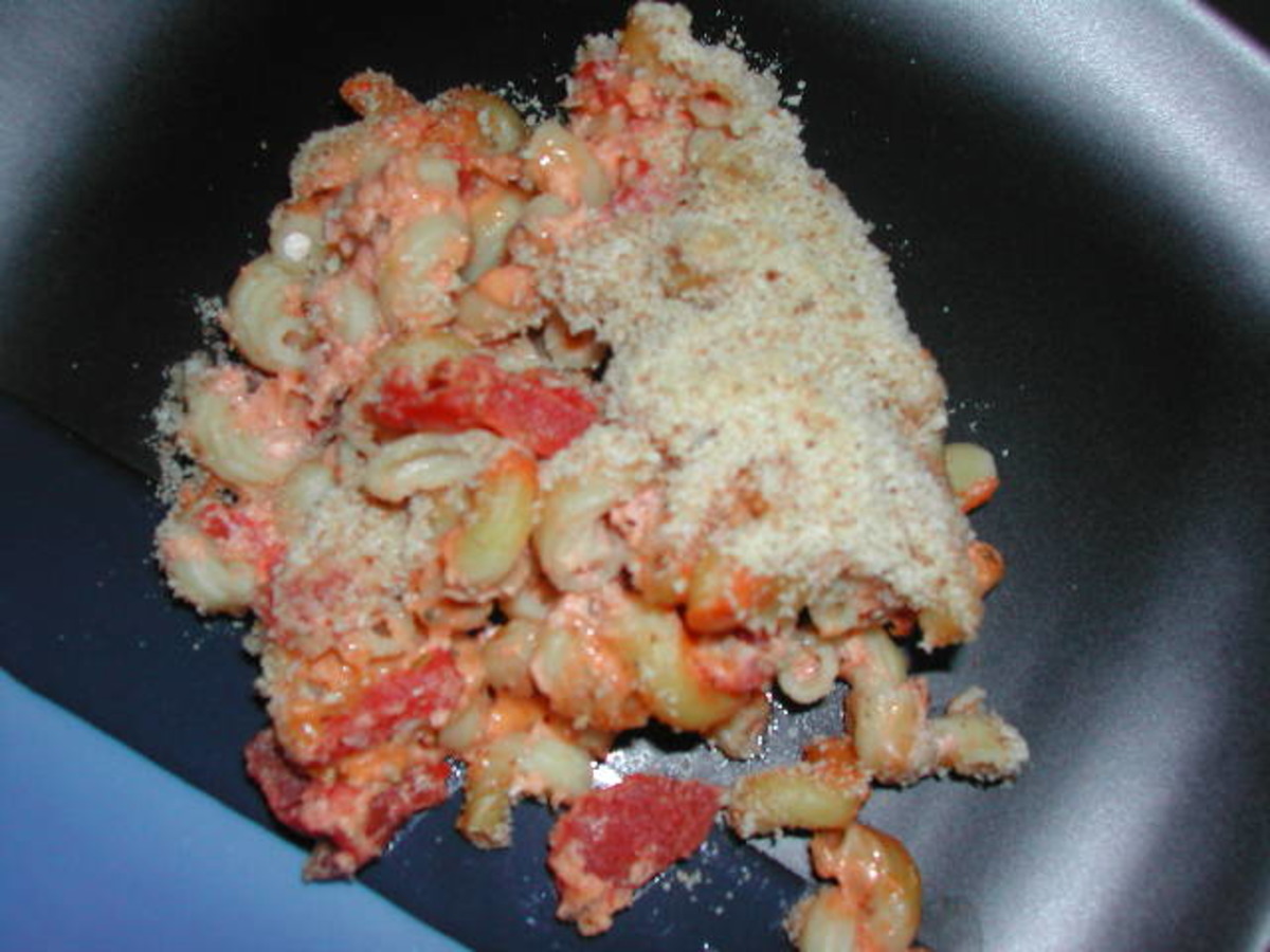 Lighter Mac and Cheese With Tomatoes_image