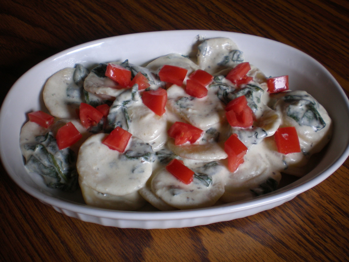 Creamy Spinach and Ravioli