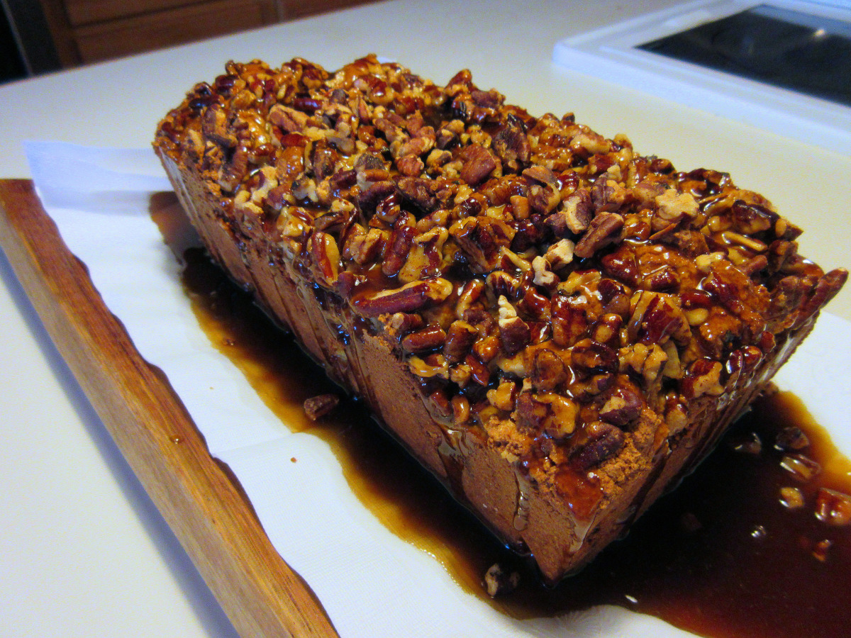 Praline Apple Bread