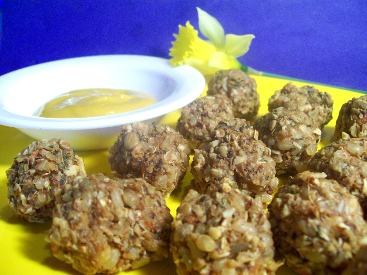 Savory Nut Balls