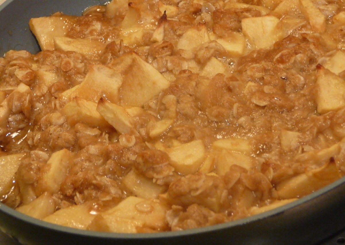Canadian - Apple Maple Crumble Pie-image