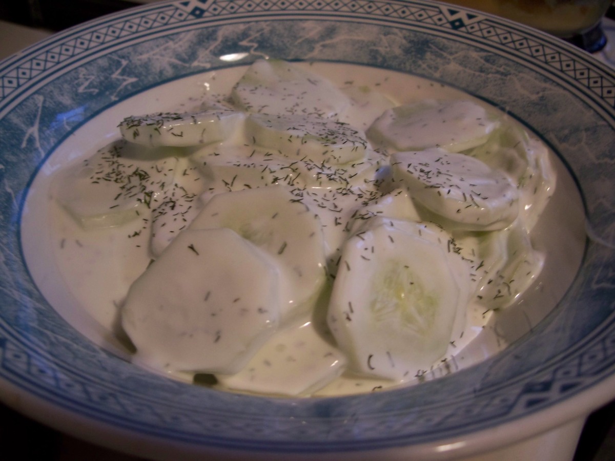 Polish Cucumber And Sour Cream Salad Recipe Food Com