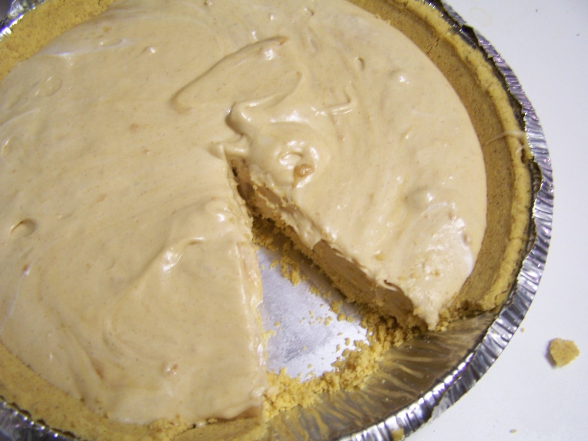 Delicious Peanut Butter Pie
