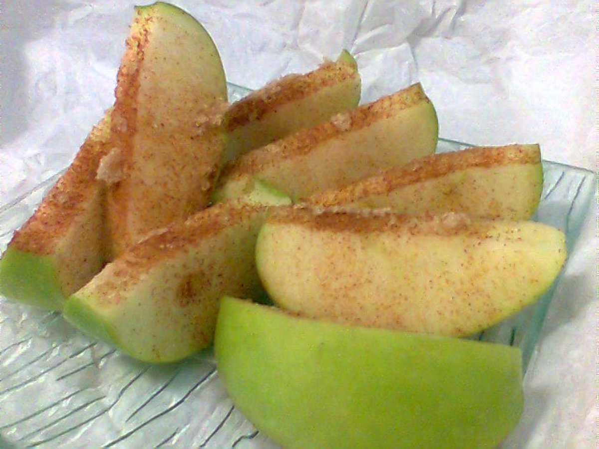 Healthy Cinnamon Apple Crisp Without the Calories_image