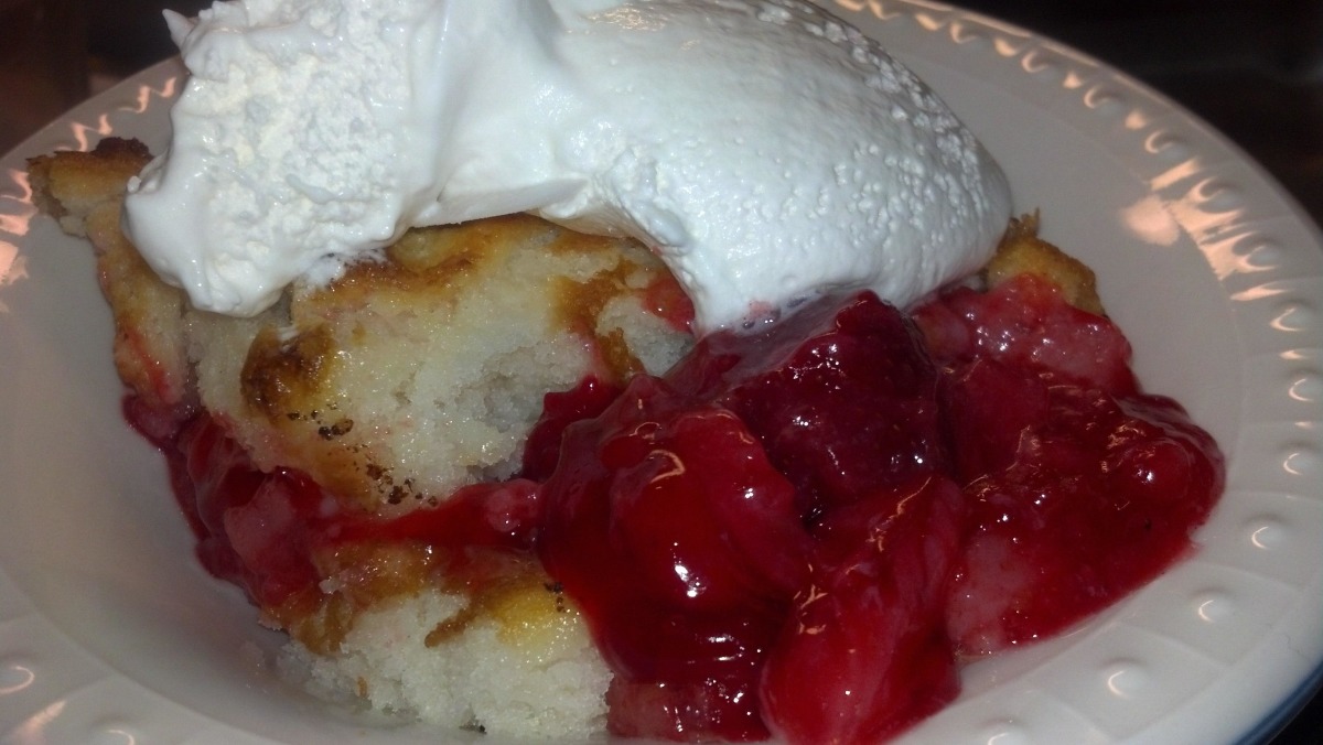 Easy Cherry Cobbler - from Gooseberry Patch_image