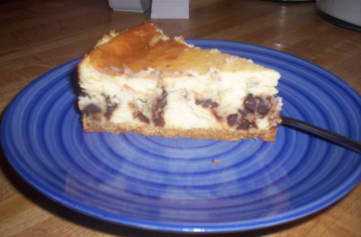 Chocolate Chip Cookie Dough Cheesecake