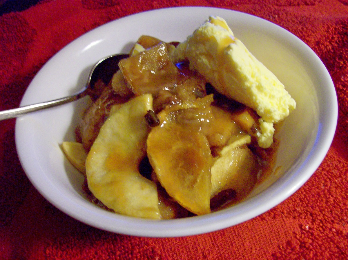 Apple Bread Pudding (Pampered Chef)