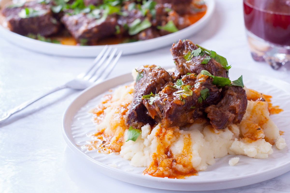 Slow-Cooker Beef Short Ribs_image
