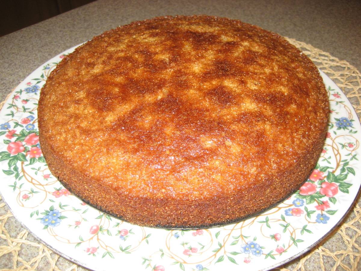 Savoury semolina cake recipe / Spiced tea cake recipe/ Eggless spiced semolina  cake - At My Kitchen